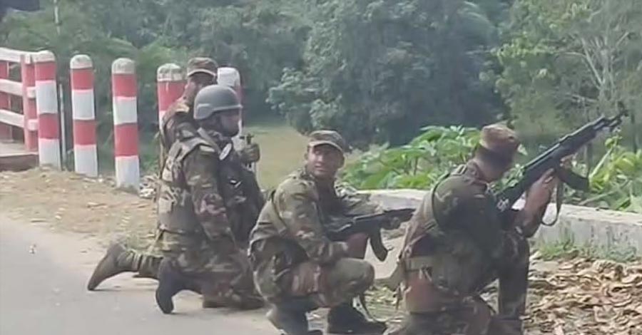 সাজেকে অবরোধ সরাতে গিয়ে গোলাগুলি, নিরাপদে ফিরছেন প্রায় ৩ হাজার পর্যটক